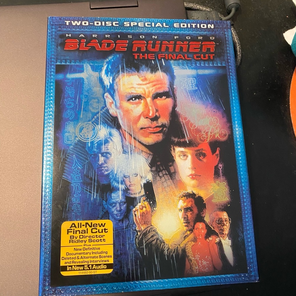 BLADE RUNNER 2 disc DVD, used